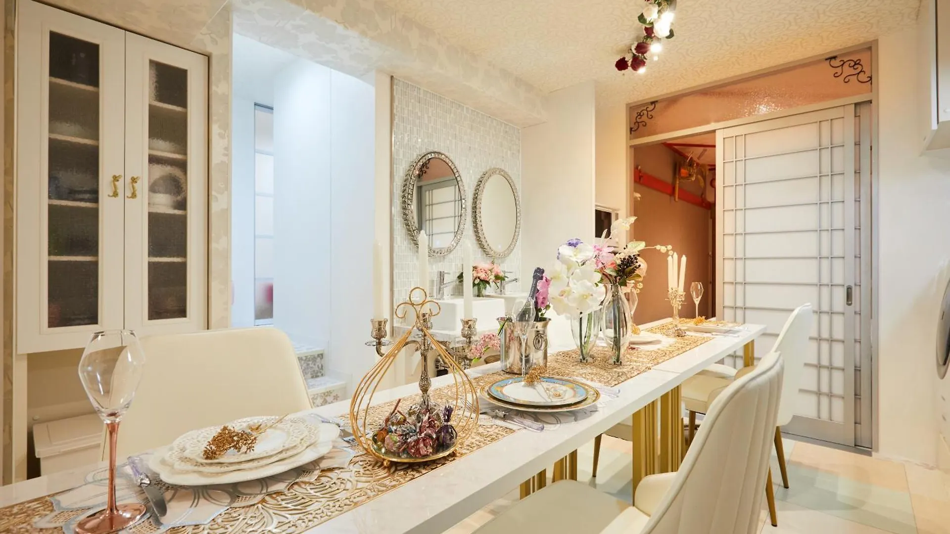 Papillon Paradis Higashi-Shinjuku Tokyo Apartment